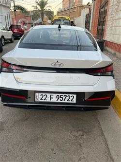 هیوندای ئەلەنترا